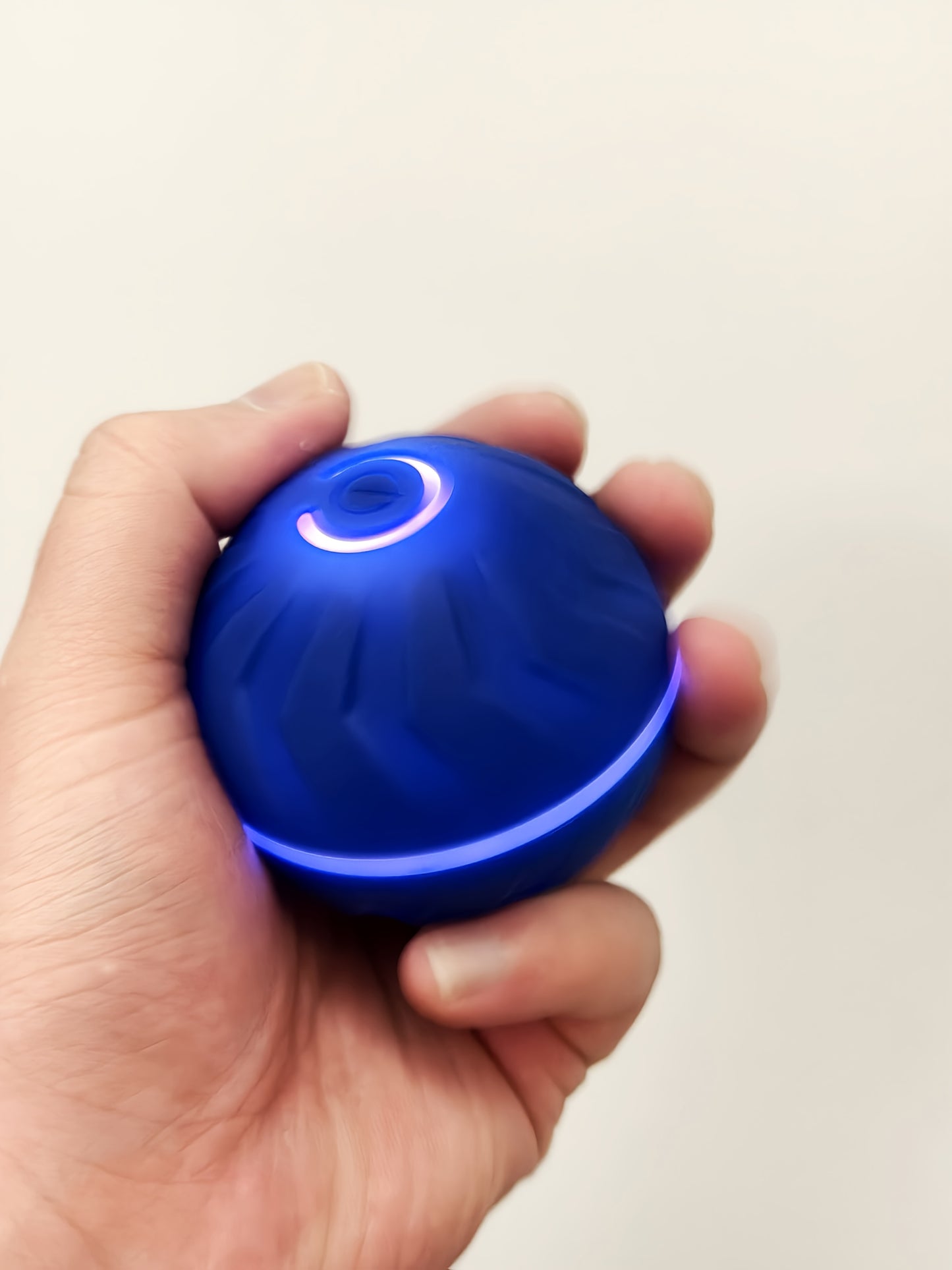 6.6cm/2.62in Large Size Pet Smart Bouncing Ball, Interactive Dog Toy, Motion-Activated Automatic Rolling Ball for Puppies/Small Dogs/Medium Dogs/Large Dogs, Interactive Dog Ball, Playful Design, Durable Pet Item, Rechargeable