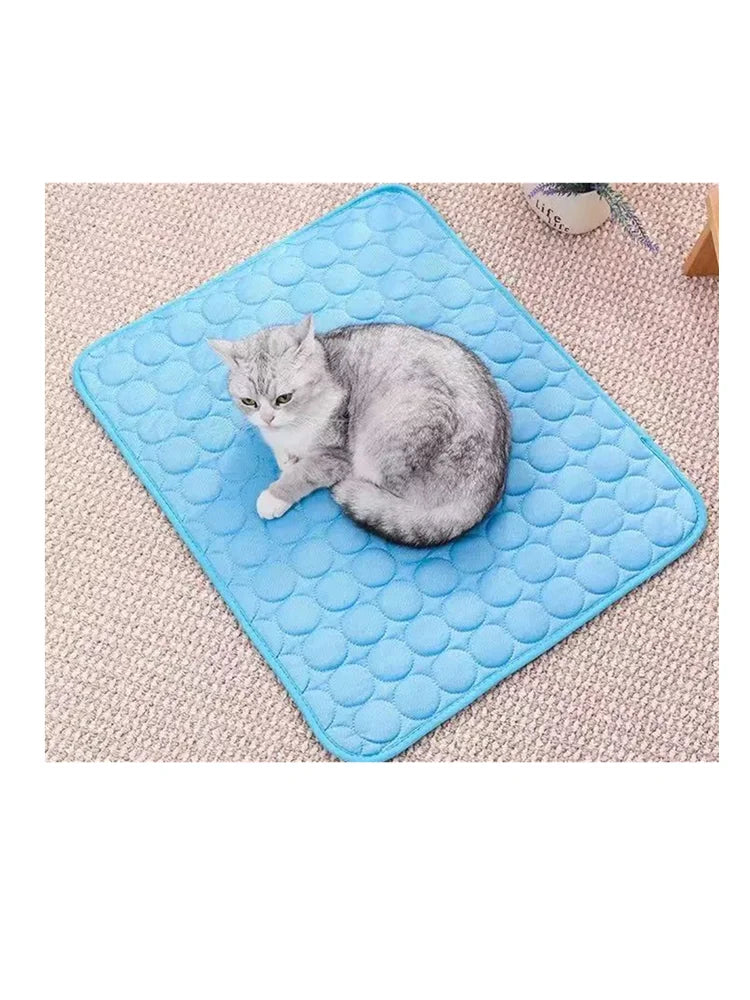 Esterilla autorefrescante para perros, gatos y mascotas, almohadilla refrescante para dormir, manta de verano, lavable, de seda fría, transpirable.