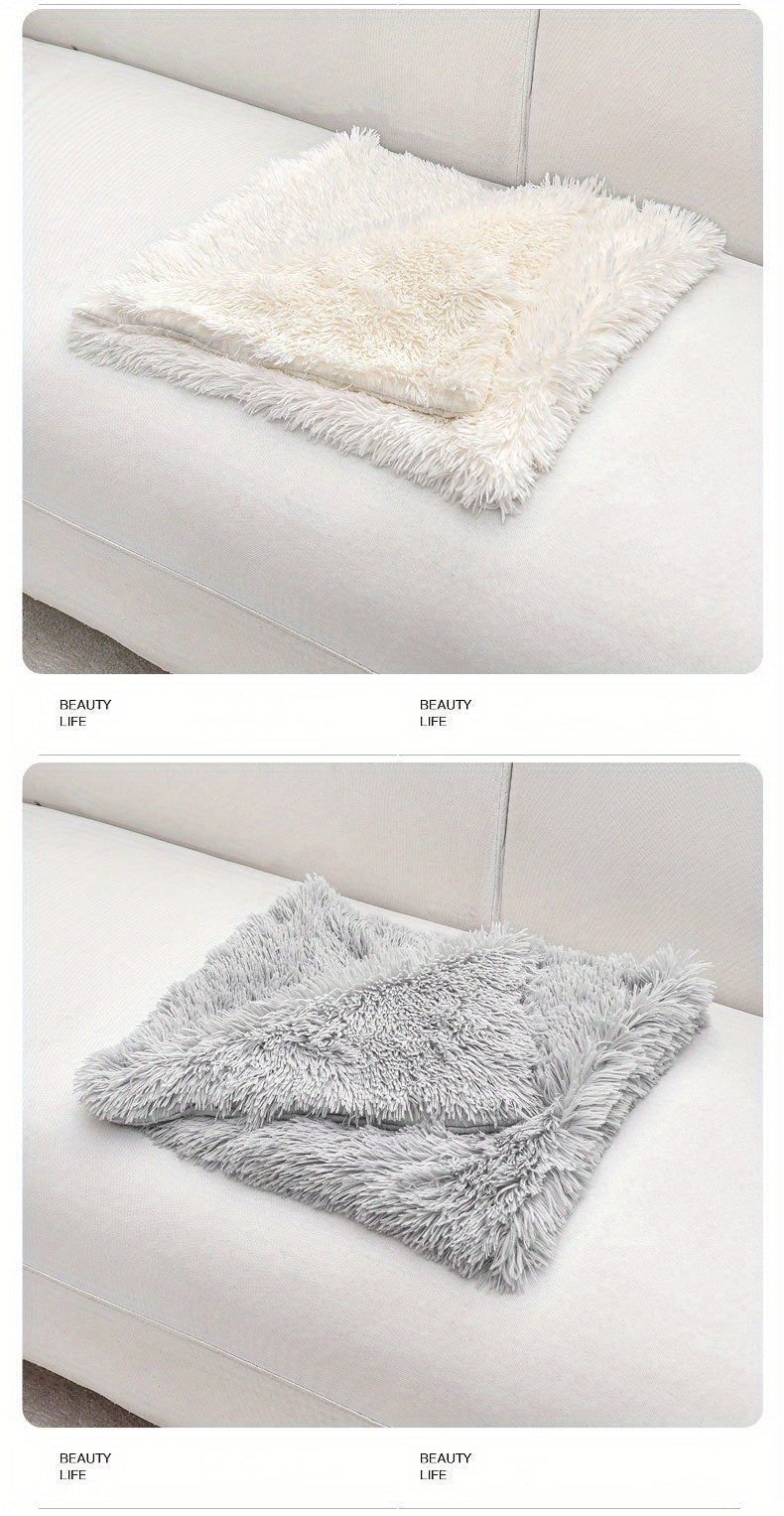 [Warm Luxurious Pet Blanket Comfort] Luxurious Plush Pet Blanket for Cats & Dogs - Machine Washable, Winter Warmth Comfort Mat for Nests and Sofas