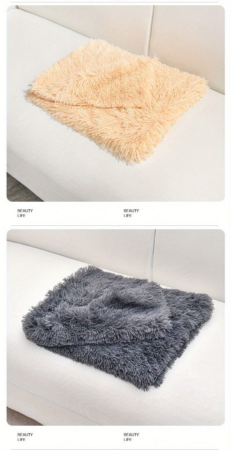 [Warm Luxurious Pet Blanket Comfort] Luxurious Plush Pet Blanket for Cats & Dogs - Machine Washable, Winter Warmth Comfort Mat for Nests and Sofas