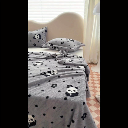 1pc Cozy Traditional Style Plaid Flannel Blanket, Red And White Or Black And White, Soft Panda Velvet (Polyester Fiber), Warm Travel Pet Blanket For Dogs And Cats, Washable, Christmas present