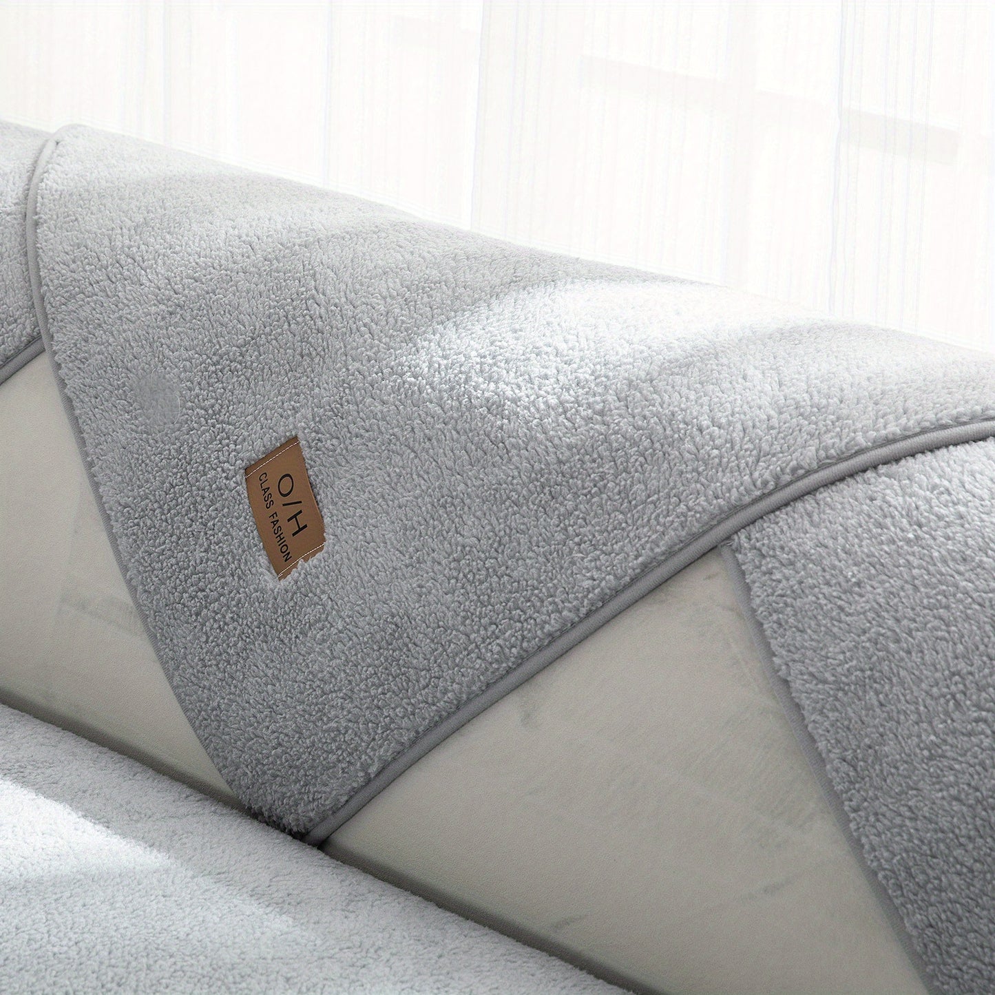 1pc Thickened Sherpa Velvet Sofa Slipcover, Pets Dog Friendly, Sherpa Fleece Sofa Couch Cover, Furniture Protector Fuzzy Non Slip Sofa Slipcover, For Bedroom Office Living Room Decor